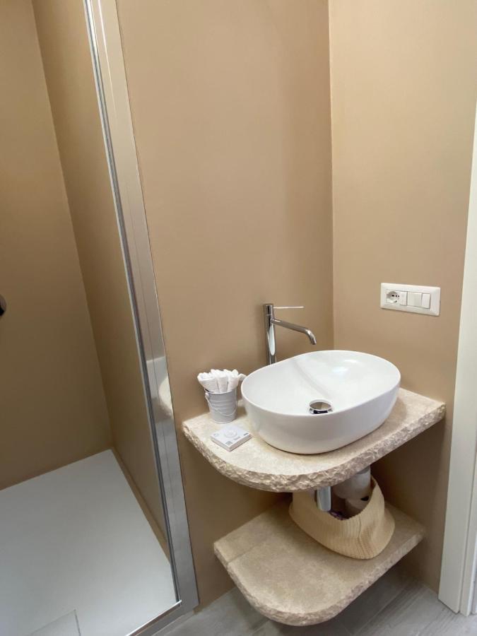 Villa La Casa Sull'Acqua à Olbia Extérieur photo